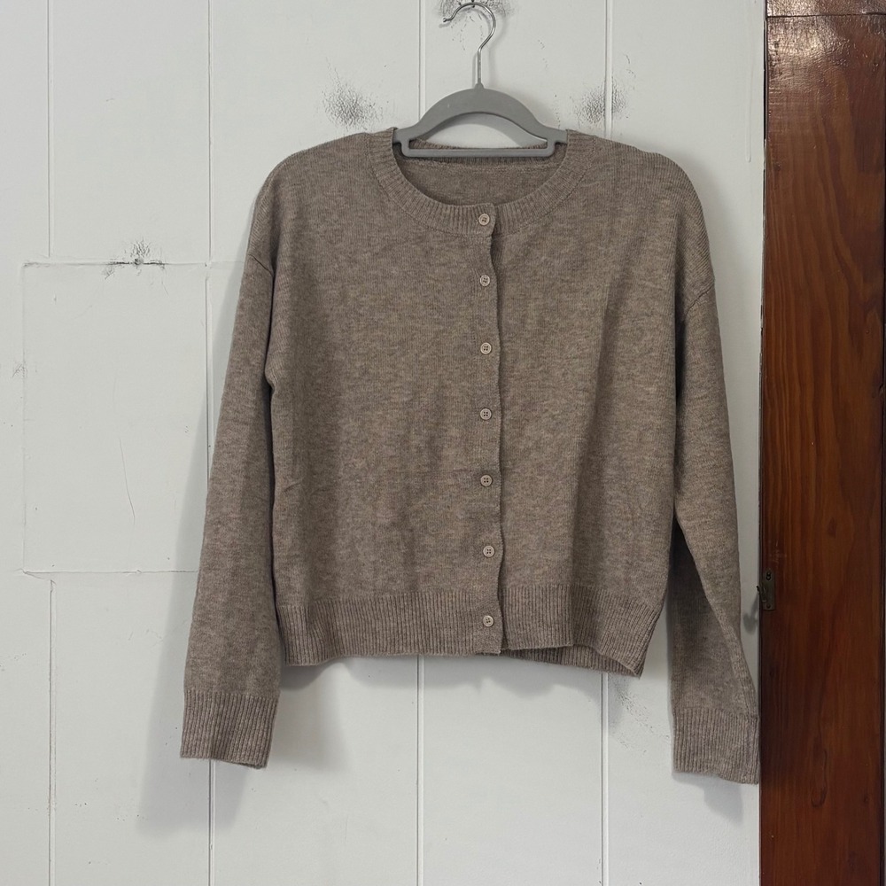 ORE KISTORE Women Taupe Heather Knit Button Front Crew Neck Cardigan Sweater S